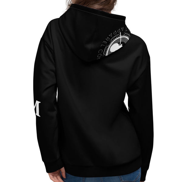 Woman waring a sublimated hoodie by Nopaune.