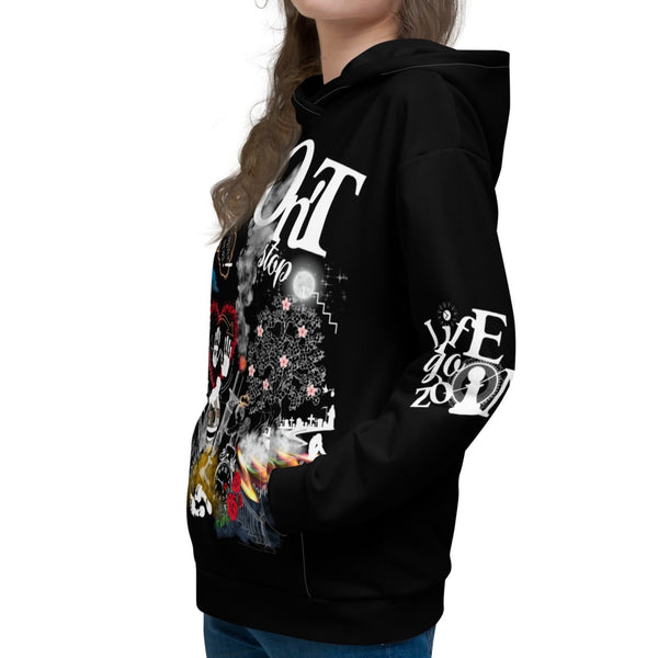 Woman wearing a sublimated hoodie by Nopaune.